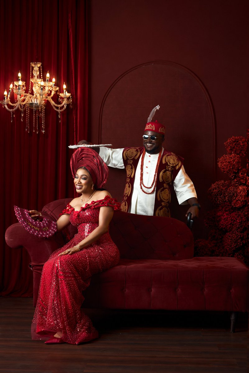 thematinjimoh's tweet photo. CHIOMA &amp; NNAMDI ❤️

Photographed by @thematinjimoh https://t.co/AcWHgwoFt8