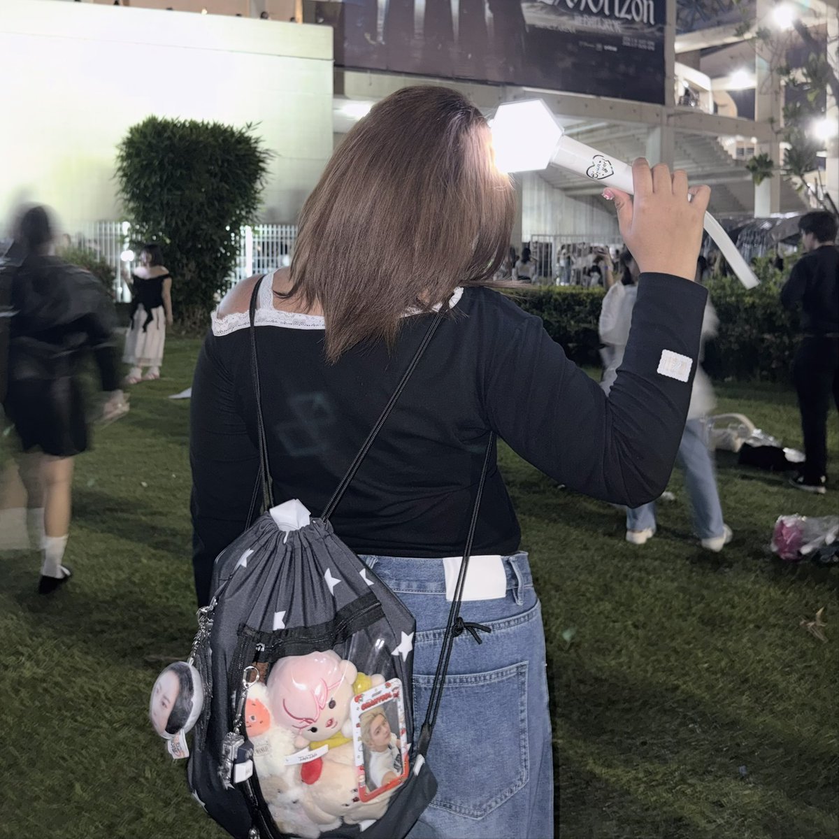 nnpcy__'s tweet photo. รักEXOไม่เคยเสียใจเลยสักวัน 🩵🥹
#EXhOrizoninBKK_D2
#EXhOrizon_in_BANGKOK #EXO https://t.co/SiQRCyJemN