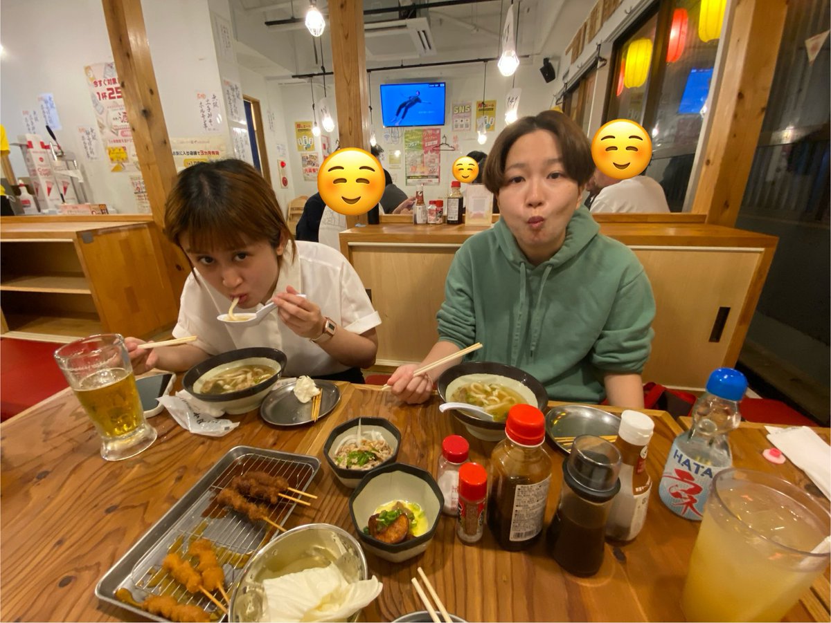 freeflyimage's tweet photo. 本日、「談話室」ありがとうございましたァアア！！🔥

大学の先輩である王坂さんと思い出し話をしましたァア！！✨

そして、忠犬立ハチ公さんお二人にご馳走いただきました！お二人は同じうどんを食べてましたヨォ！

そんな素敵な��二人の単独公演（7/20@ユーロライブ）も、ぜひぜひィイイ！！🔥🔥 https://t.co/lzGImZcNQm