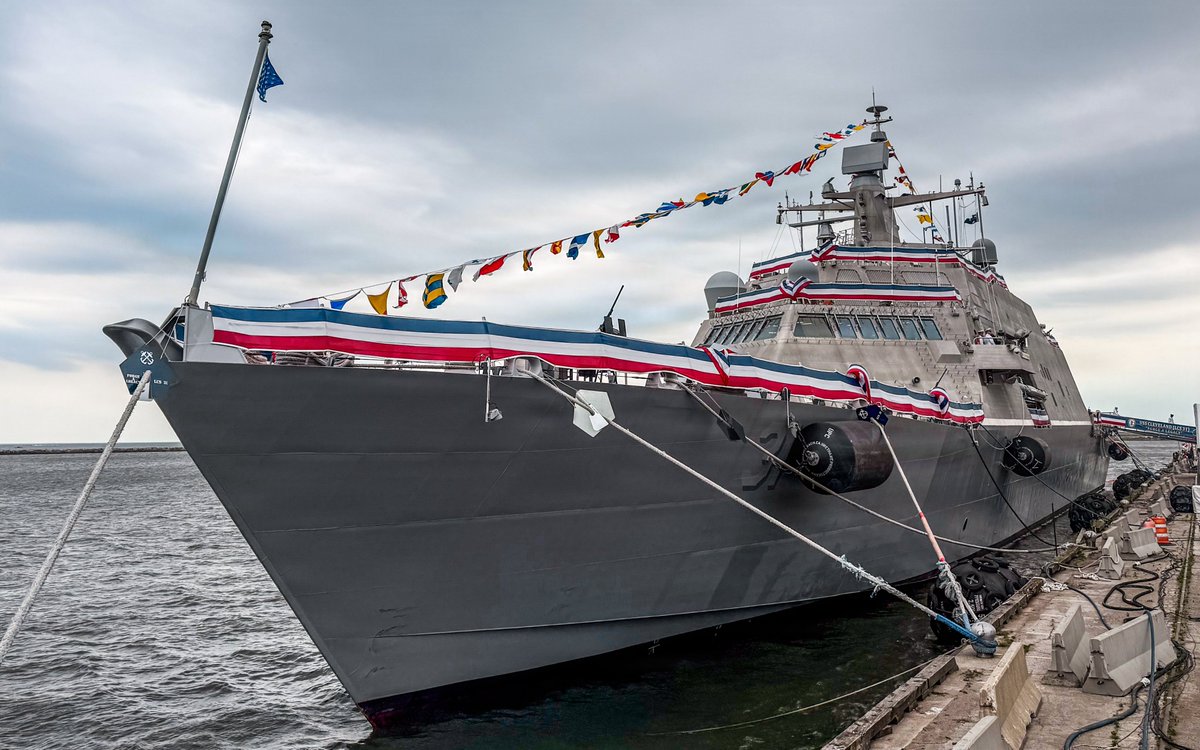 USNI News tweet media