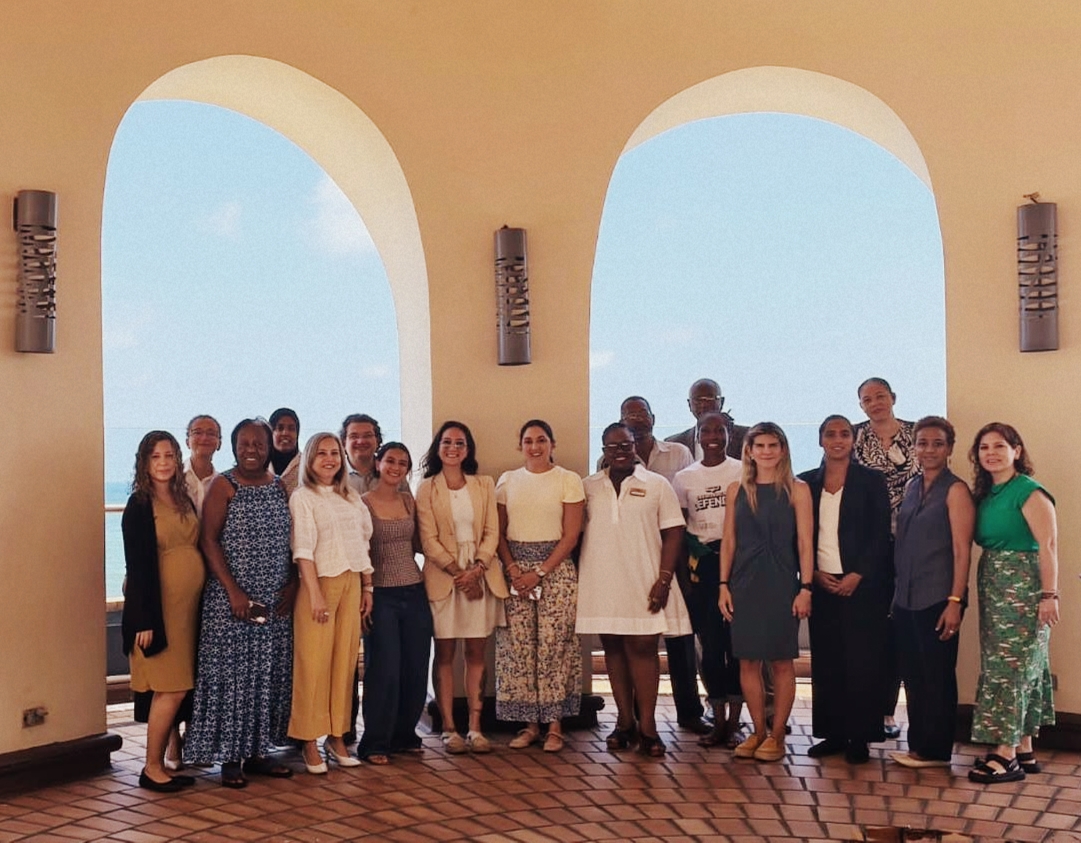 UNEP_CEP's tweet photo. 🌊 Cartagena Convention Secretariat joined a regional ocean dialogue in 🇩🇴 with Caribbean civil society, led by AIDA. Focus: ocean governance & conservation.
🌊 La Secretaría participó en un diálogo regional sobre gobernanza oceánica.
#SPAW #Caribbean https://t.co/bhQSYO7fEh