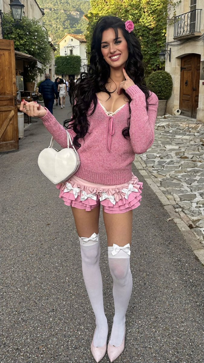 Sam Doll 🎀 tweet media