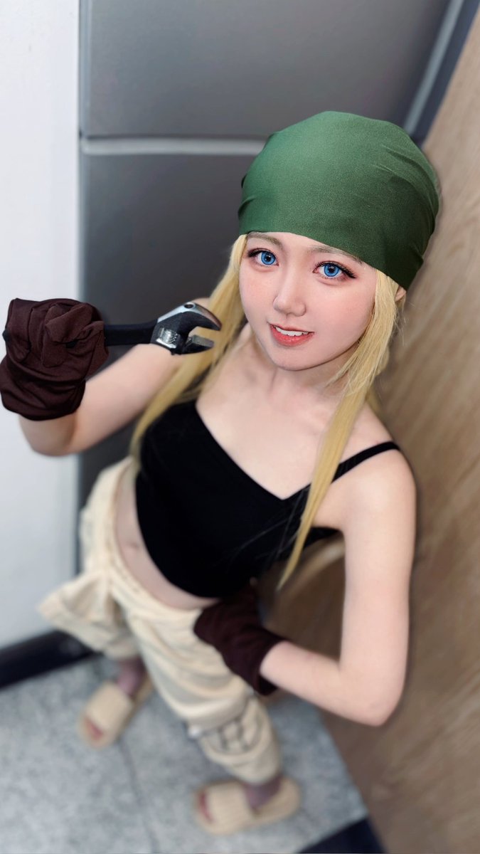 이비에 tweet media