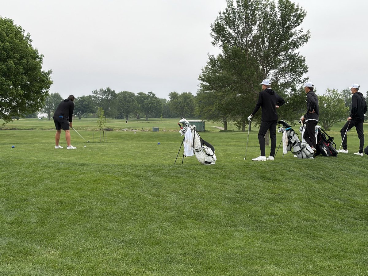 Lakeviewhigh's tweet photo. Good luck to our Lakeview Golfers as they try and punch their ticket to state today at Districts in Blair. Go Vikings! #lakeviewvikes https://t.co/nfdlESkzok