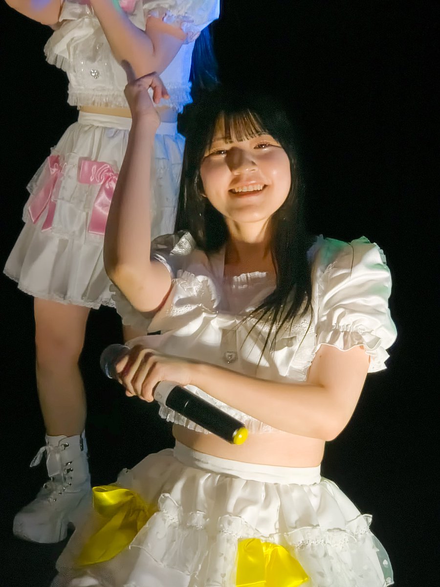 rakutye57's tweet photo. #メリズ祭EXTRA
#Blueme!!
ちょこちょこ対バンで被って見てるけど
この日はすごいしっくりきて
楽しませてもらいました⸜(*˙꒳˙*)⸝
オールドファッション凍らすやつ早くやらなきゃ🤤 https://t.co/UHdb2CxXFv