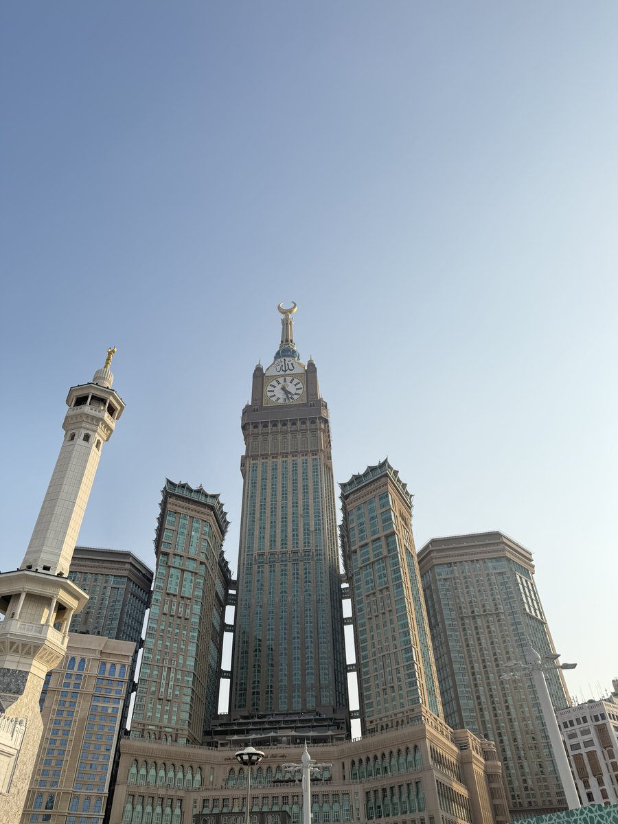 aalsnidi's tweet photo. #العشر_المباركه 
( و ليال عشر ) 🕋
اللهم يا من اقسمت بالليالي العشر
ادخلها علينا آمنين . مجبورين . سالمين . معافين . مسرورين
و اجعل لنا فيها دعوة لا ترد و بلغنا يوم #عرفه و عيدك الاضحى المبارك نحن و جميع من نحب في صحه و عافيه يارب العالمين 🤲🏽 https://t.co/Xrsnh95Erm