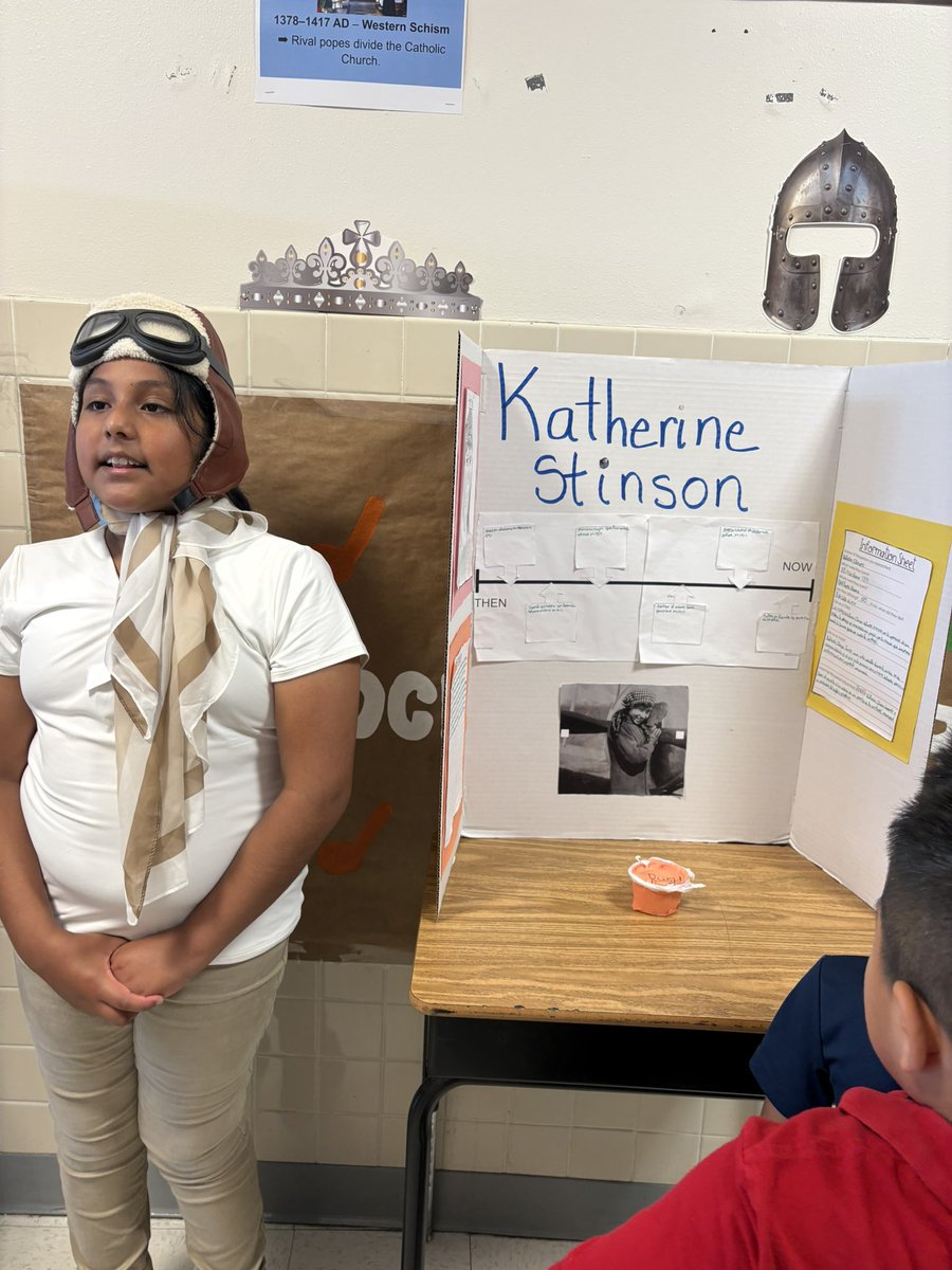 DelunaBriones's tweet photo. 4th grade taking us through a flash to the past through their historical live museum! Great job!👏🏼 @Freeman_Hawks @GISDTLD @gisdnews  @BadosCeci @FDHilliard https://t.co/vn614g3z2m