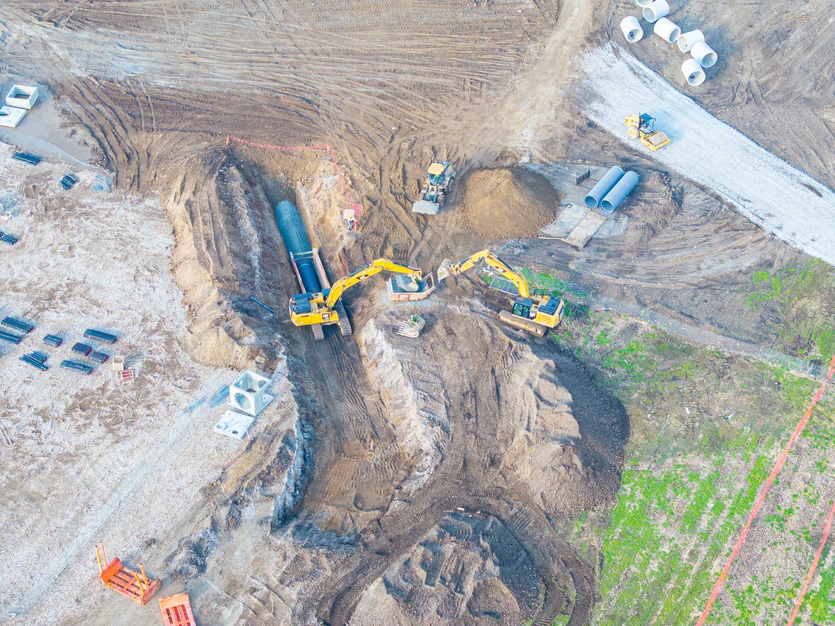 OHFacilities's tweet photo. Courtesy of CK Construction, here are drone photos taken at the site of the new housing unit being built at the @DRCOhio's Pickaway Correctional Institution in Orient. We are excited to show the continued progress in the months ahead! https://t.co/uwUaOpXnkB