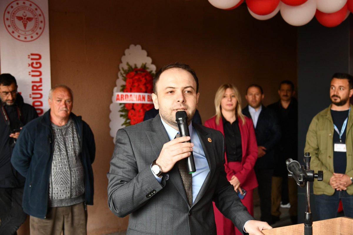 kaankoc75's tweet photo. ❗️ SÖZÜMÜZDE DURDUK❗️

Ardahan’ımızın Uzun Süredir Hasretle Beklediği Anjiyo ve Kemoterapi Ünitesinin Yer Aldığı EK Hastane Binasının Açılışını Gerçekleştirmenin Mutluluğunu Yaşadık.

Sağlık Alanında Attığımız Bu Önemli Yatırım için Başta Cumhurbaşkanımız Sayın Recep Tayyip Erdoğan Olmak Üzere Sağlık Bakanımıza ve Emeği Geçen Herkese Teşekkür Ediyorum.

Serhat Ardahan’ıma Hayırlı ve Uğurlu Olsun..

📍ARDAHAN