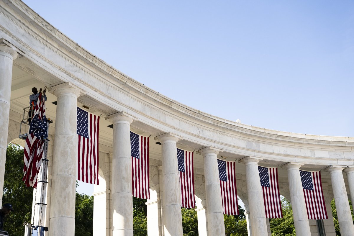 Arlington National Cemetery tweet media