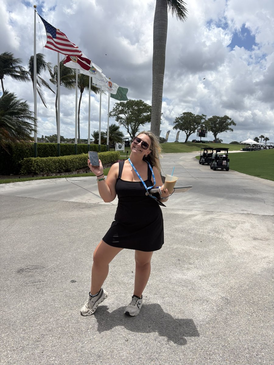 Vanessa Wenzl tweet media