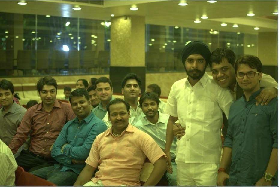 Vikash Singh tweet media