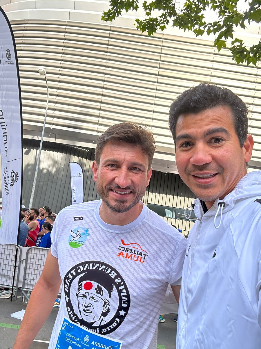 CapisTeam's tweet photo. Trail Running en Lago di Garda 🇮🇹 con Felix y David; en La Cabrera (Cto de Madrid) con Belén y Vicente 🥇y ruta en la Carrera Fundación Real Madrid, con Alberto y Ronald. https://t.co/UalvhsGddY
