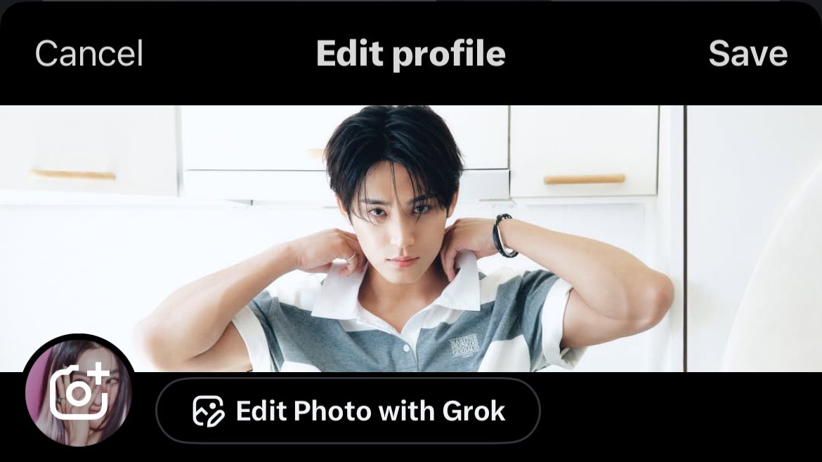 nomadenwrt's tweet photo. bingung milih header baru 😭😭 https://t.co/ZGaWfSdR9E