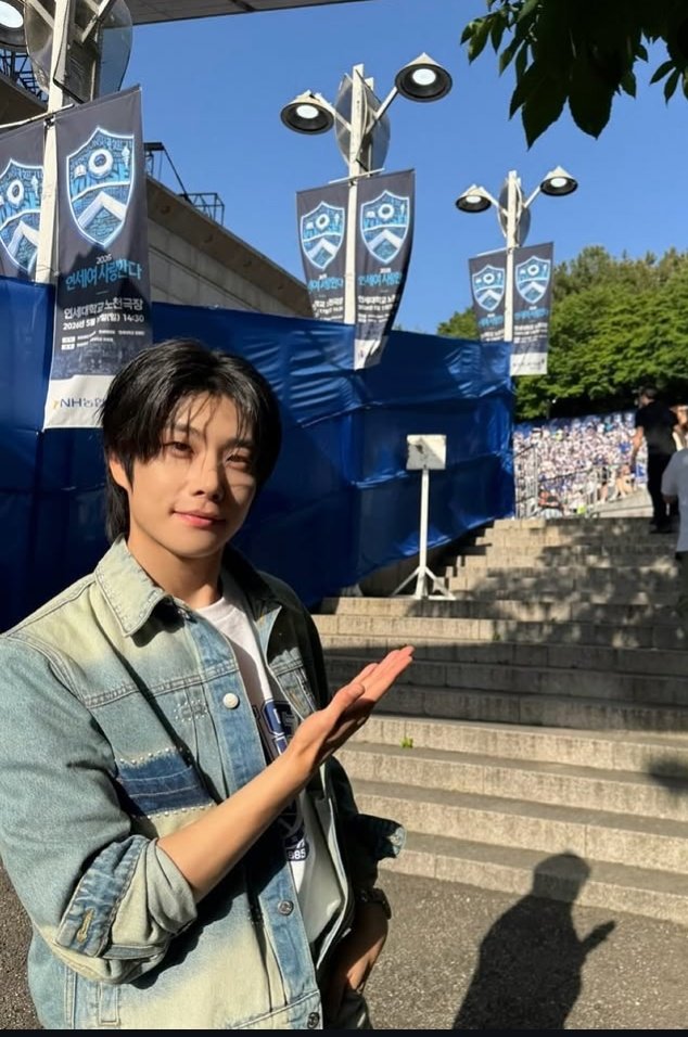 KMJBrasil's tweet photo. Atualização IG do MJ ✨

#MJ #엠제이 #김명준 #아스트로

🔗https://t.co/FVRDhz1Sj1 https://t.co/06fB1Unkvy