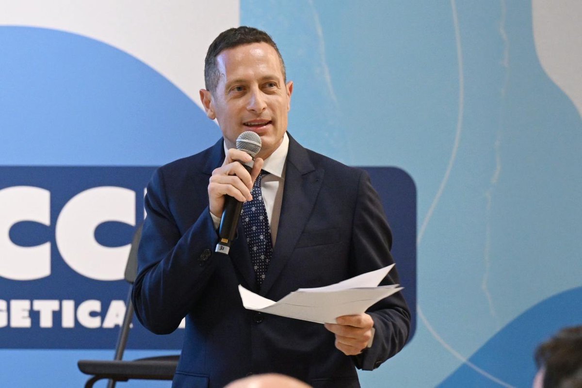 NewsUnindustria's tweet photo. #TransizioneEnergetica, #Civitavecchia modello nazionale. Oggi nella sede di @portidiroma il convegno con istituzioni, imprese ed investitori per accelerare la reindustrializzazione del territorio.

#ComunicatoStampa:
👉 https://t.co/qjSKAoO9m7

#18Maggio #Unindustria https://t.co/XOnyneHFKF