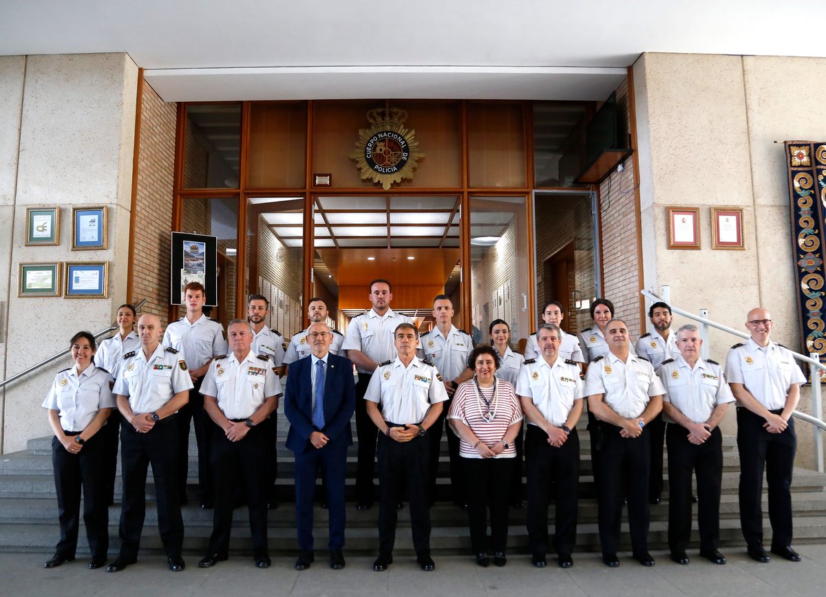 Policía Nacional tweet media
