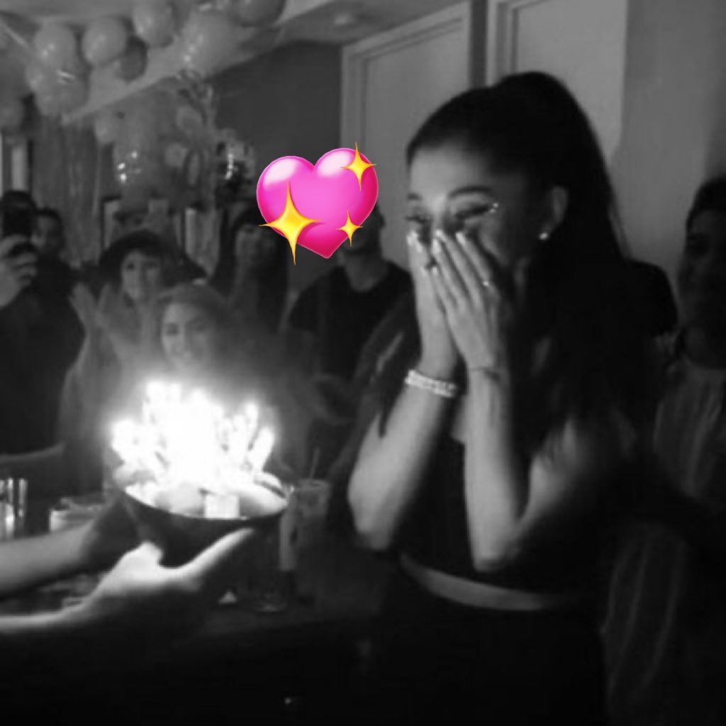 🌙 I elisa💘 💫 | Fan Account | ♡ tweet media