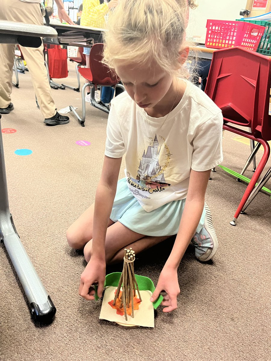 Finley3BGCS's tweet photo. We loved learning about careers in agriculture and natural resources with @pentacareerctr today! @KaraffaAlyssa https://t.co/dJCiV2B1V9