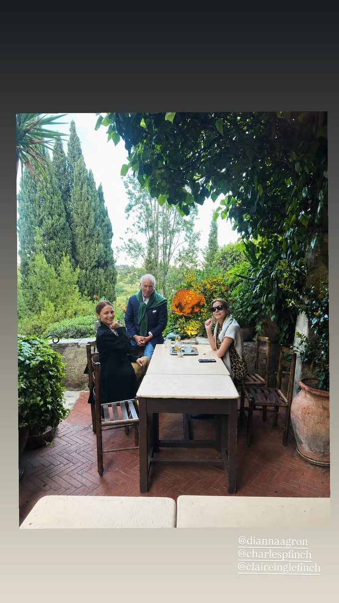 MikeOwnby's tweet photo. There's also this pic from saraellaozbek with Dianna in it, but for some reason I got distracted by that OTHER picture and missed it. It doesn't enlarge very well, so I'm going to just leave it alone. https://t.co/YmjwGaHSKi