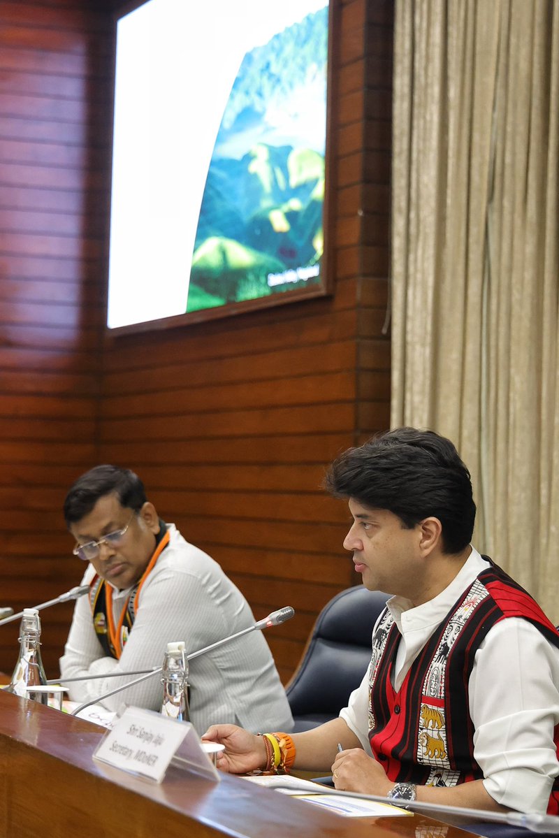 Jyotiraditya M. Scindia tweet media