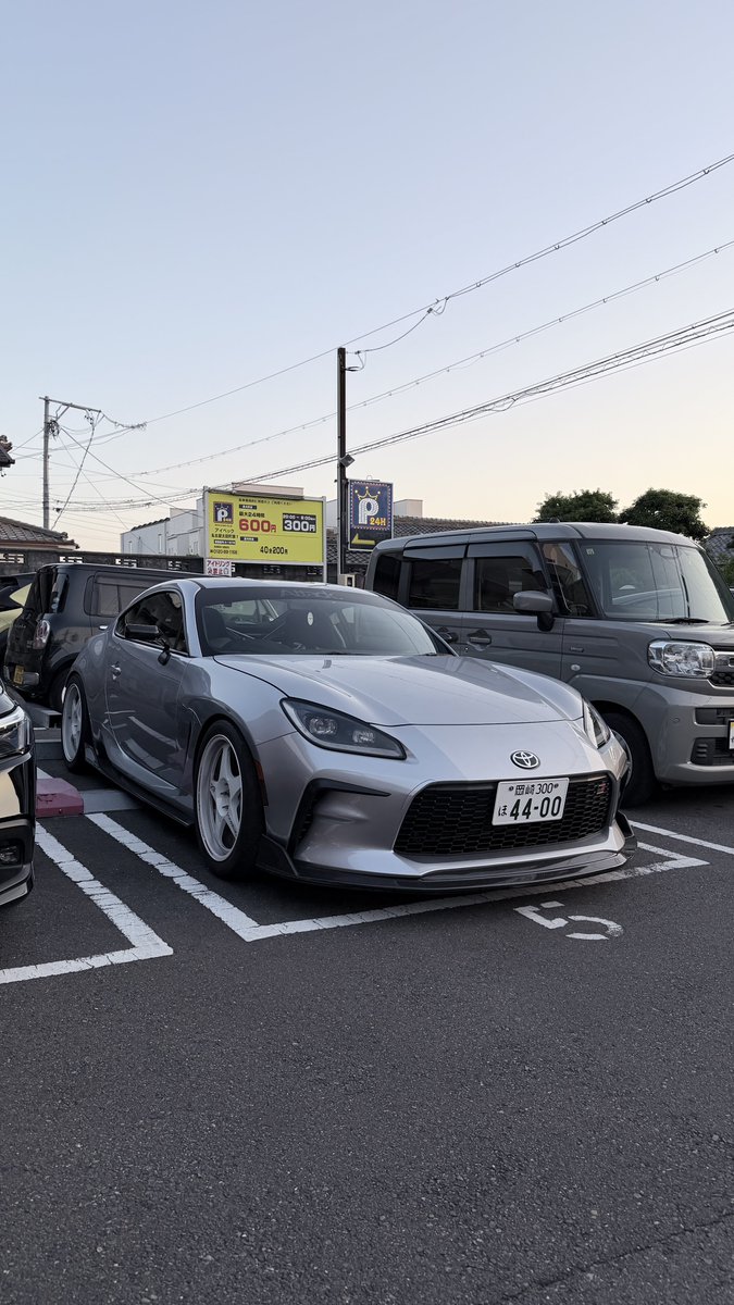 ㄘば tweet media