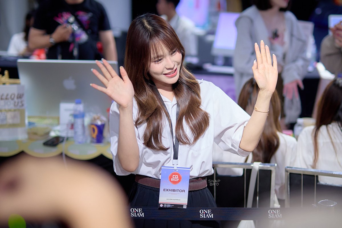 snapbro48's tweet photo. อาหลีโซโล่~

#ArleeBNK48 #BNK48 https://t.co/C5vD2w9JiV