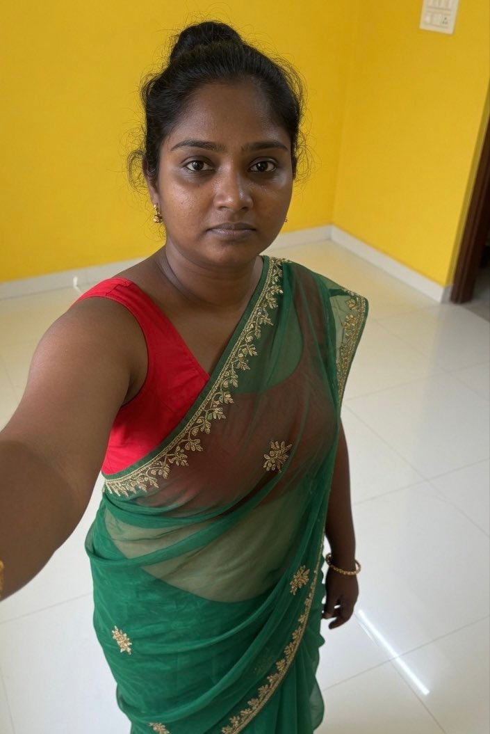 Userguide_755's tweet photo. Me+@Miss_mini_25 Convo 
→Enamaa, kadan vangrapo matum un v2karan vadhan.kodutha kadana thirupi ketu aal anpuna. ne vandhuta
Drlg-Adhelam pesadha.adhan naa irkanla,un motha kadana theethuko
→kudu
Drlg-Puryadha aala irkiye,Nantha irukanla,un kadan motham iniku paisal paniko🫦😌 https://t.co/Dp4LUCcFQK