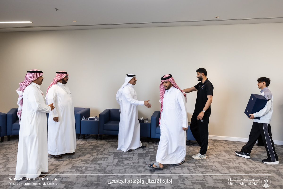جامعة حائل tweet media