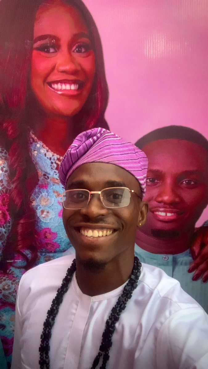 Hakeem_Onitolo's tweet photo. Eleniyan. 🤍 https://t.co/znkGWUXRmV