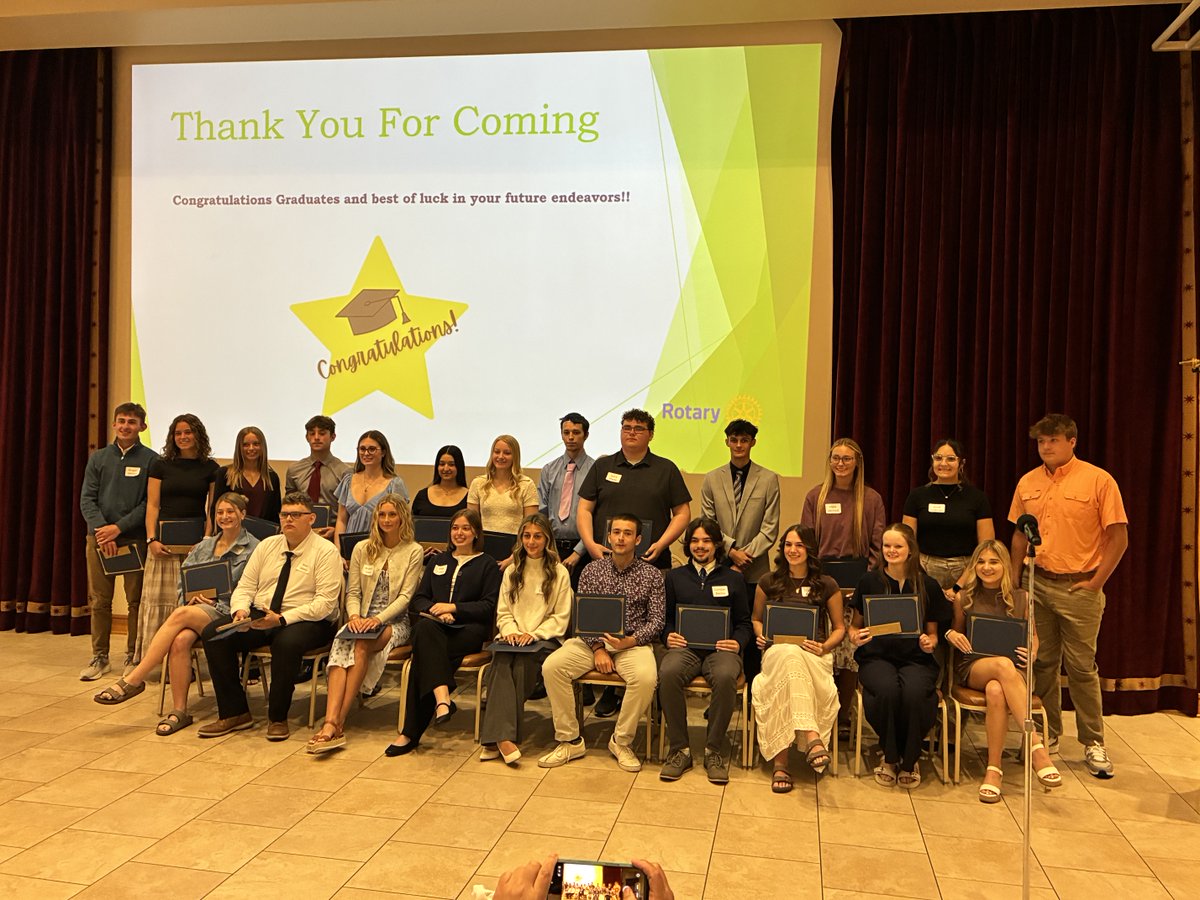 pleasantlocal's tweet photo. 🎉 Congratulations to Brooklin Davis, Liseli Conte, and Landon Severns on being selected as scholarship recipients by members of the Marion Rotary Club! 👏

We are proud of each of you and can’t wait to see all you accomplish in the future! #SpartansAdvance https://t.co/AqZ28p7d3R