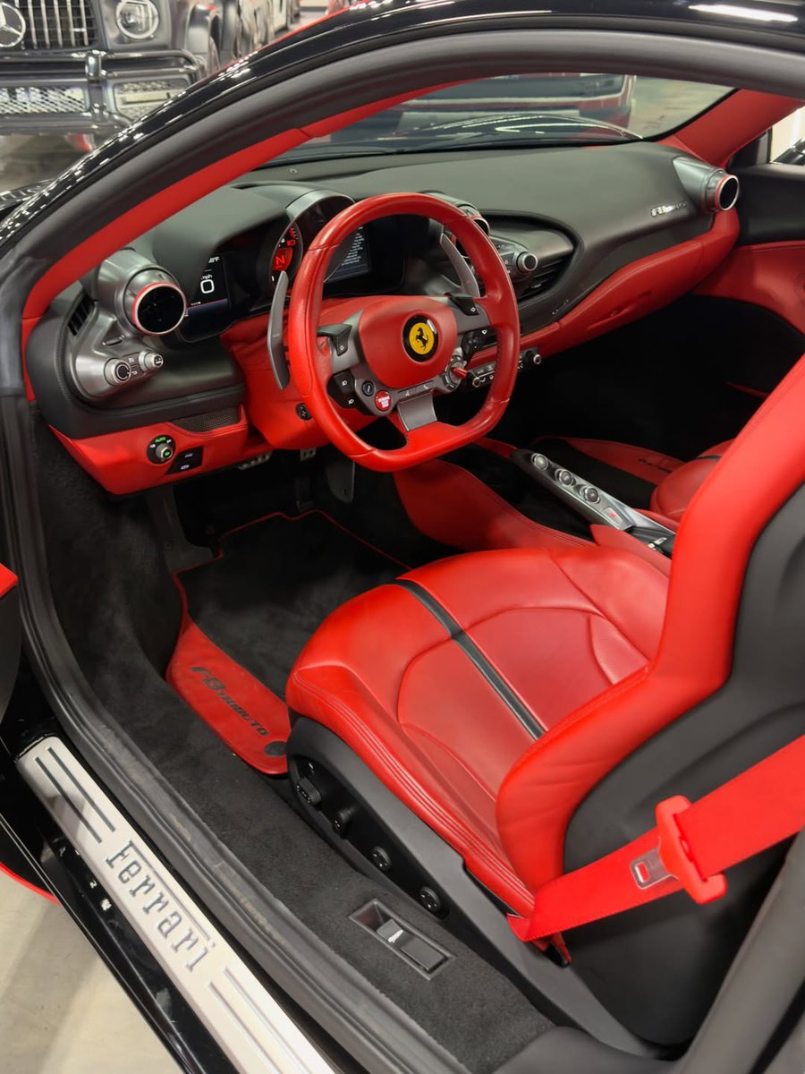 Unique Cars tweet media