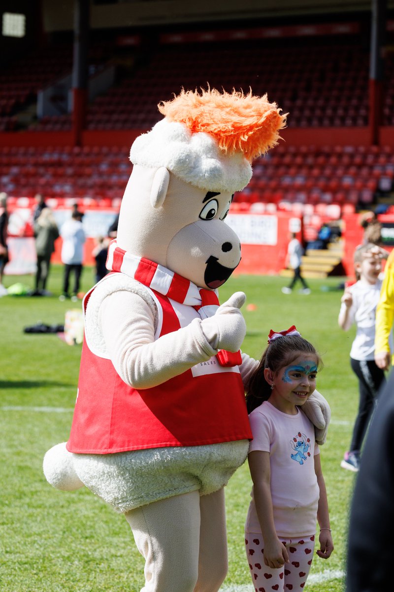 AFCCT's tweet photo. ❤ Thank you to everyone who joined us for Picnic at Pittodrie yesterday!

Despite some rain, the day was filled with fantastic activities and entertainment and even some delicious ice cream once the sun popped out 🌞

We hope you all had a fantastic day - we certainly had a blast!