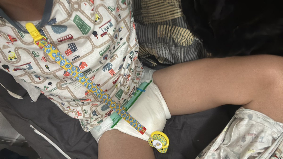 abdlbabyandy's tweet photo. I lovee taking napss diaered🐣💕 #diaper #diaperboy #abdl #abdlboy #toddler #ageregression #bedwetter https://t.co/gBa3nNqQo0