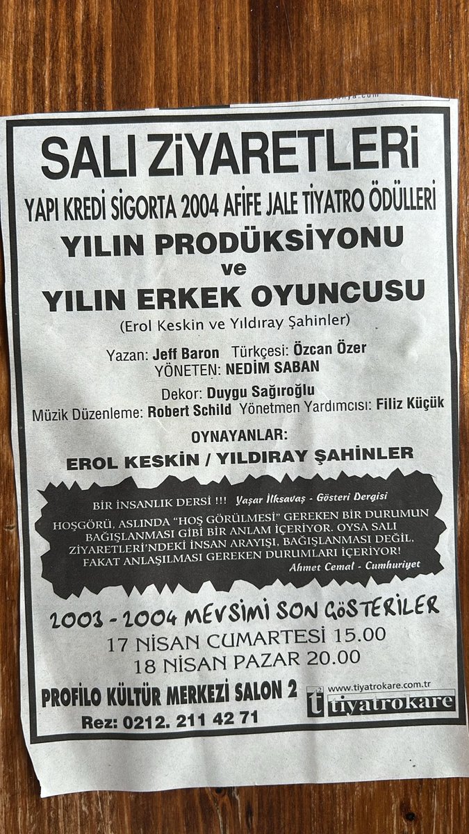 nedimsaban's tweet photo. Tiyatrokare’nin @tiyatrokare kuruluş yıllarında  Oleanna ve Salı Ziyaretleri oyununda birlikte çalıştığım, provada, sahnede, hayatta, tiyatroda duruşuyla bana büyük ilham kaynağı sağlayan #erolkeskin ustayı 2021’de bugün kaybetmiştik. Ne mutlu bana ki Suna Keskin  ustamız yıllardır tiyatromuzda, sahnede 60. Yılını beraber kutladık, şu an bile turnede yanıbaşımızda. Tiyatromuzun iki ustasına da sevgiyle…