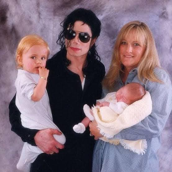 Grupo Michael Jackson Man In The Mirror tweet media