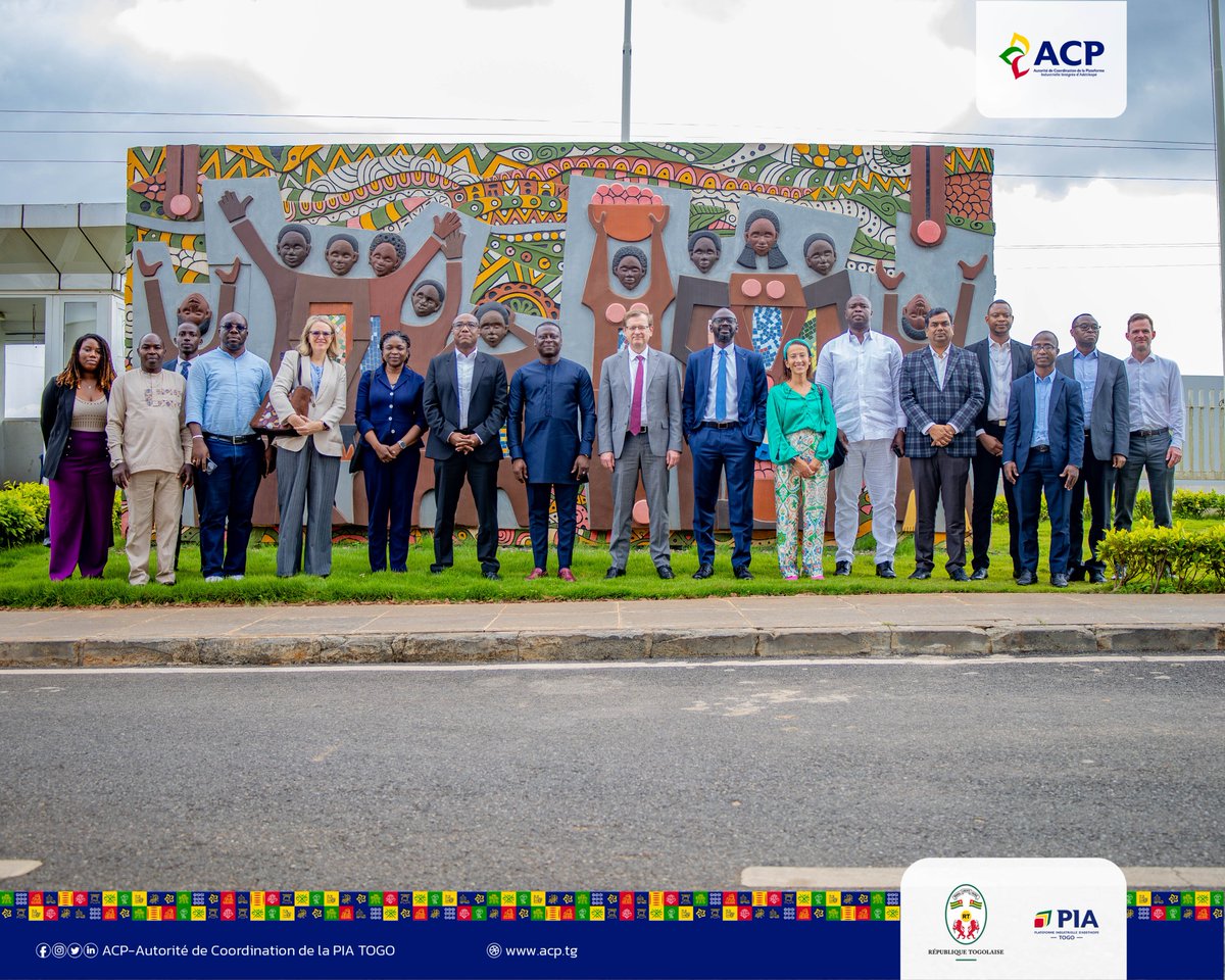acp_tg's tweet photo. La délégation a également effectué une visite des infrastructures et unités industrielles de la plateforme afin de découvrir les réalisations, les investissements en cours contribuant à la transformation locale, à la création d’emplois et à l’attractivité économique du #Togo https://t.co/gZXFZlUa1A