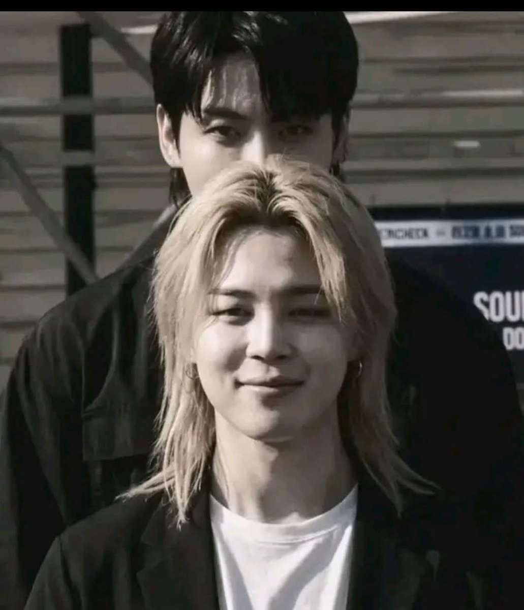 JIKOOK 🧑🏻❤️💋🧑🏼 🎇🎆 tweet media
