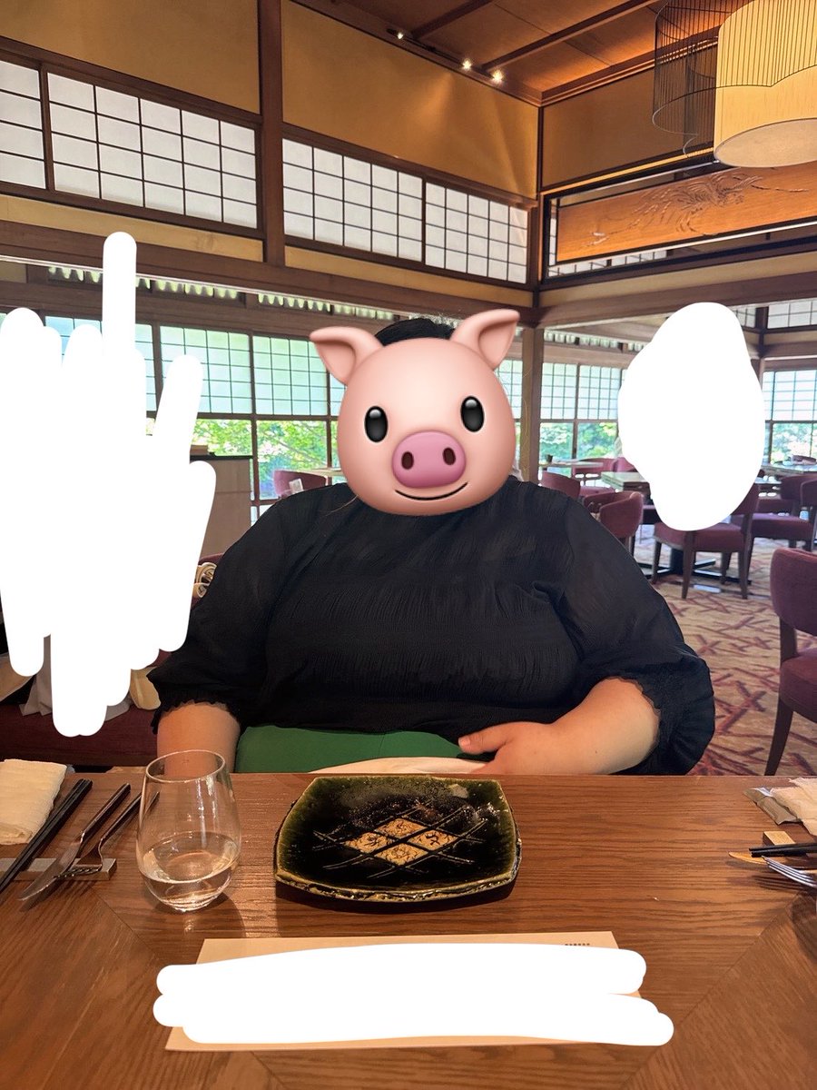 tomoc__ffff's tweet photo. でっか 高宮のなんかやんごとなきそうなところに行きました記念 https://t.co/ojYdv77rYl