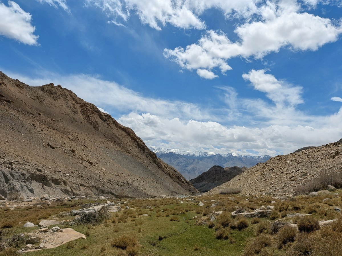 stenzeen___n's tweet photo. A place devoid of human contact and connectivity, wholly surrounded by nature and its wonders. https://t.co/1zibfkKtEG
