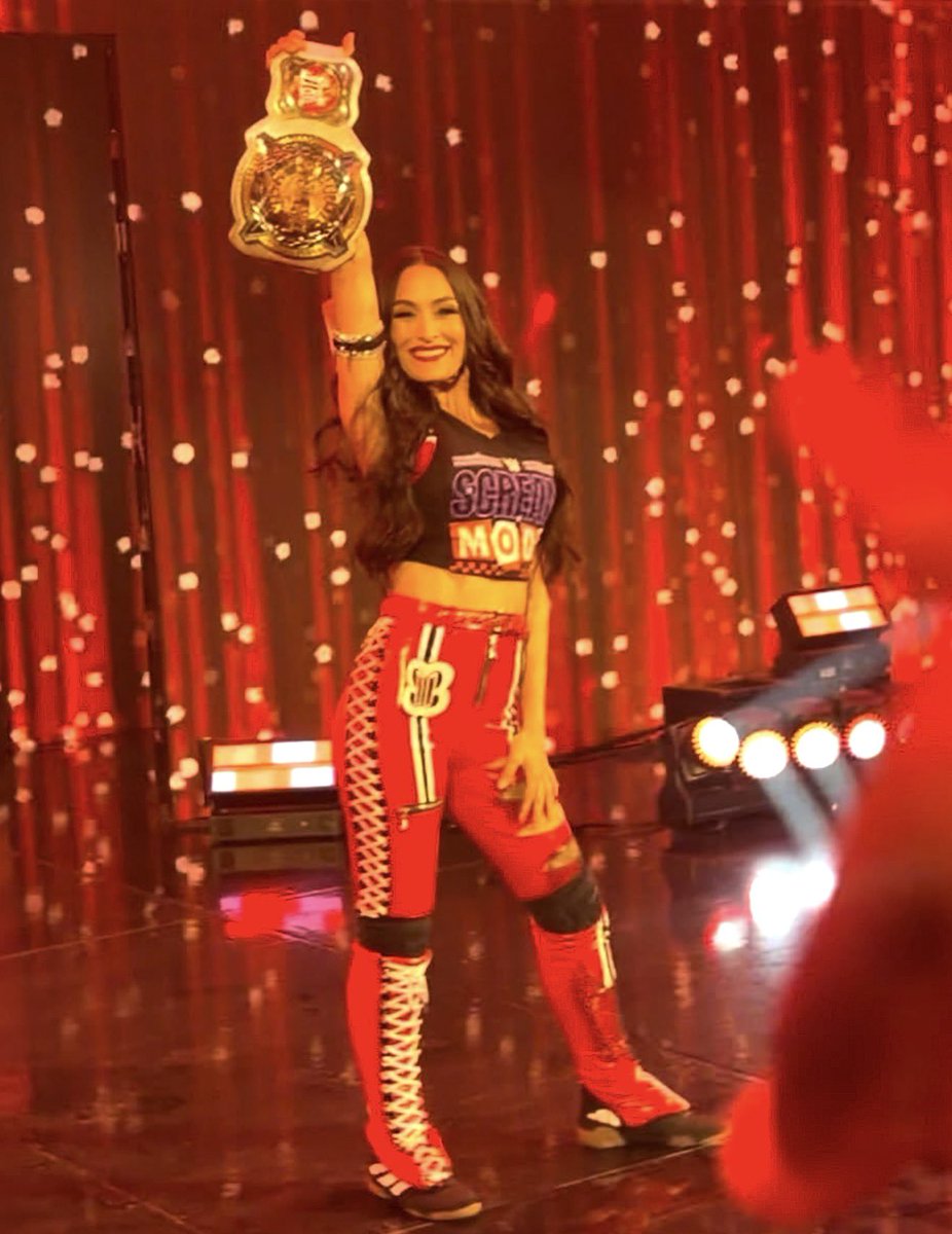 brie mode. — NOT @NikkiAndBrie. tweet media