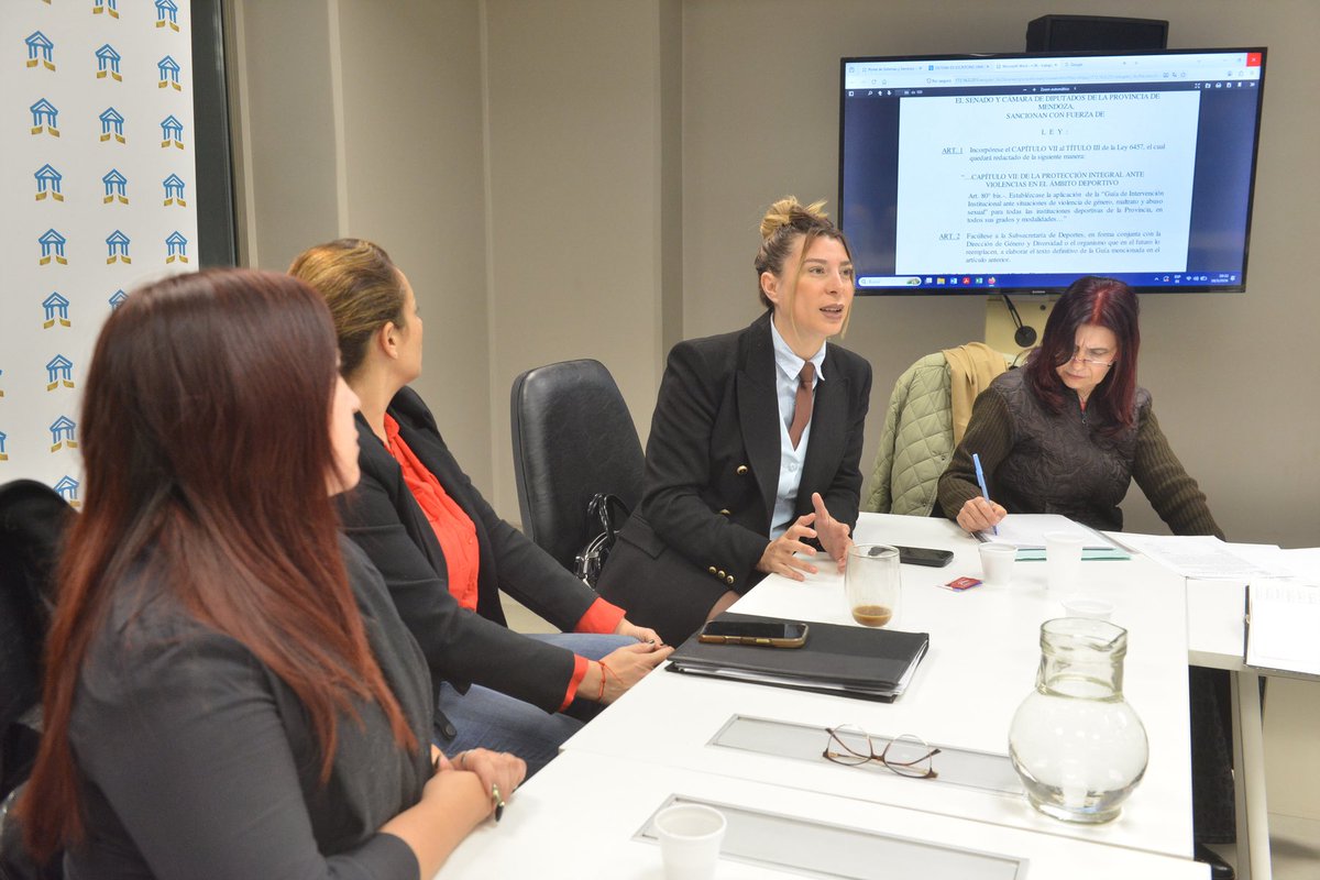 Senadores Cambia Mendoza tweet media