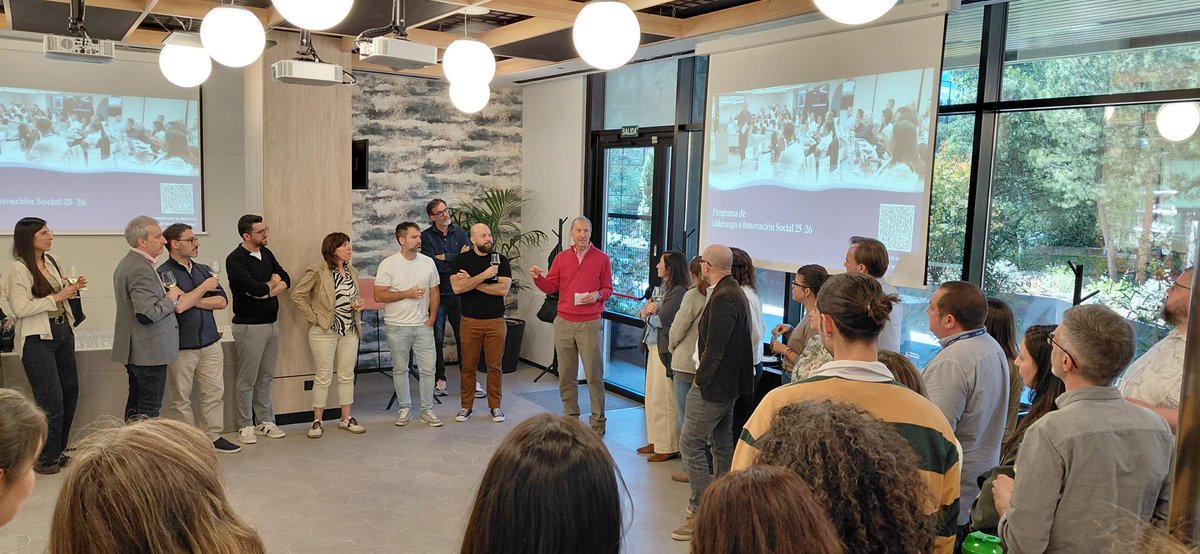 ESADEisocial's tweet photo. La semana pasada clausuramos la 20ª edición del Programa de #Liderazgo e Innovación Social (Madrid).
Cerramos una etapa de aprendizaje y conexión entre profesionales comprometidos con reforzar el liderazgo de las organizaciones sociales. #ONG
¡Gracias a tod@s por hacerlo posible! https://t.co/QWRhQN0hrY