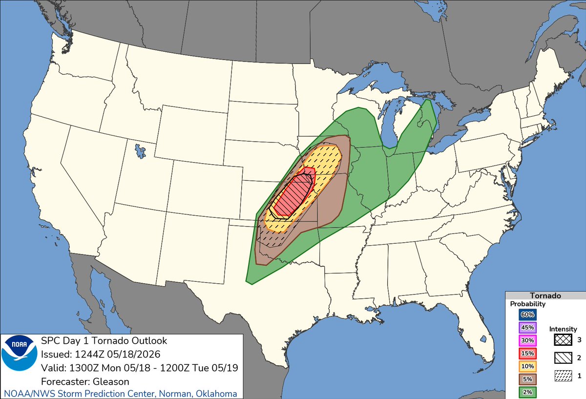 MidwestStormsWX's tweet photo. We have a MODERATE + ENHANCED risk of severe weather today which includes the threat of strong tornados, especially this afternoon! Stay weather aware if you are in these areas!
#okwx #kswx #newx #mowx #iawx #tornado #stormtracker #severewx #stormchaser #stormchasing https://t.co/w26TtzIkoD