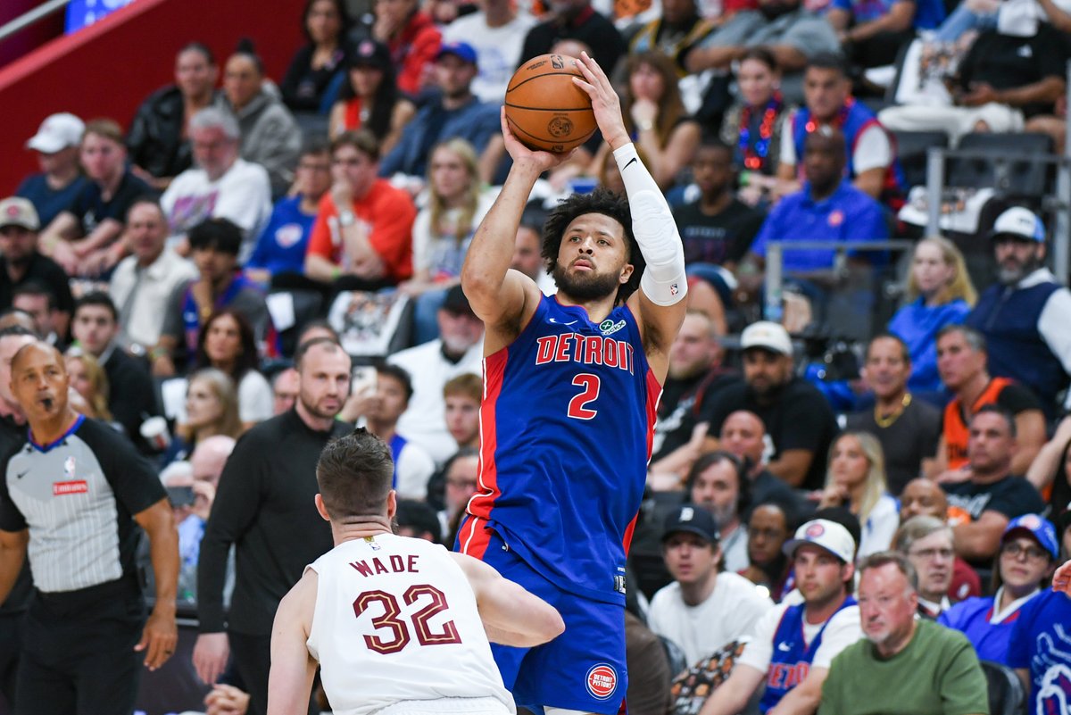 NewscomImages's tweet photo. 🏀 The Cleveland Cavaliers crushed the Detroit Pistons 125-94 in Game 7 to advance to the Eastern Conference Finals.

Cleveland closed out the series in dominant fashion and now turns its attention to the New York Knicks. 

#NBA #Cavs #NBAPlayoffs #Game7 #Newscom https://t.co/dJw3sufR0G