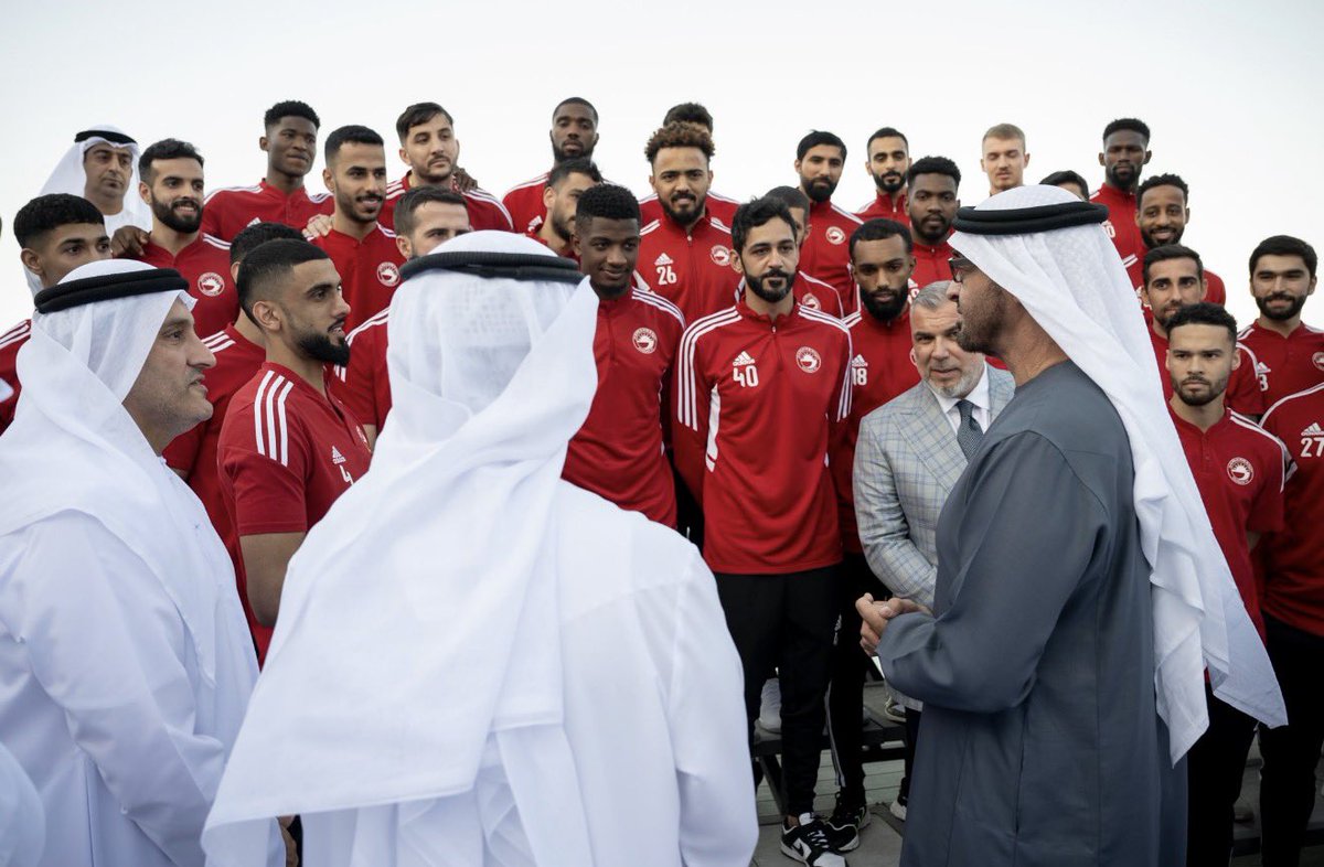 _Mn9wwr's tweet photo. البطولة التي ليست كأي بطولة
هي الأغلى على قلوب الجميع في الإمارات

لم يُكتب لملكها التواجد في النهائي
لكن هنيئًا لمن سيحققها .

يا حظ من سيستقبله بو خالد 🤍

#كأس_رئيس_الدولة https://t.co/KJL7nyABYr