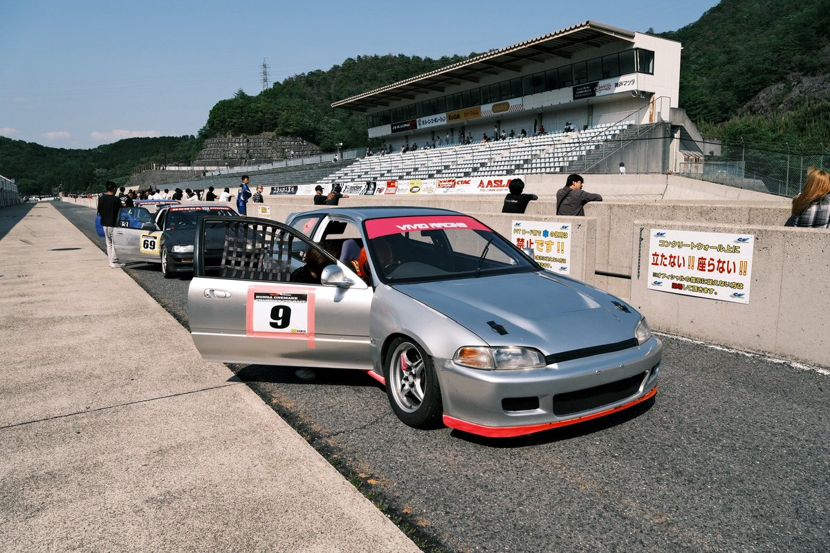 VKzPLWIEKKQlwnc's tweet photo. #VIVIDRACING #ゼロファイター走行会
#セントラルサーキット https://t.co/TDT0wShe58
