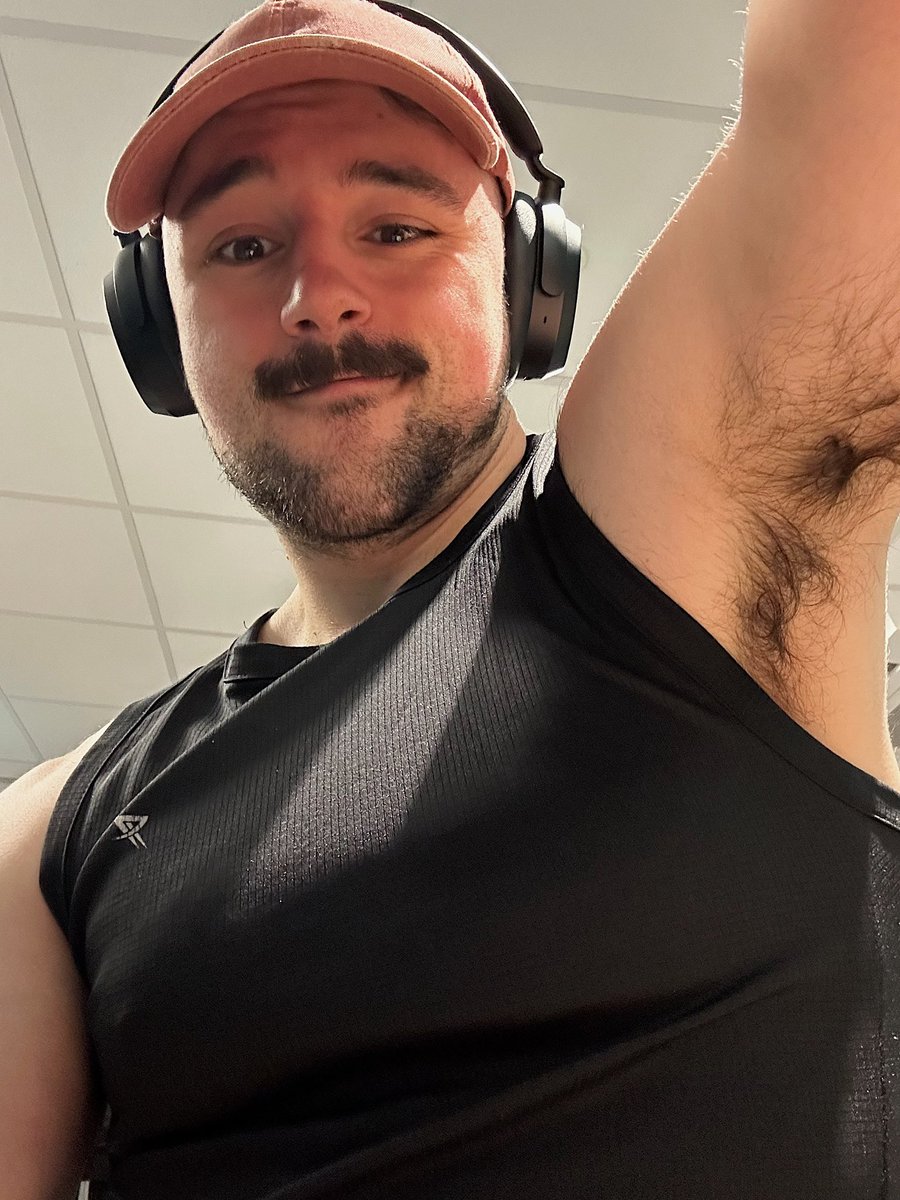 Dimitris tweet media