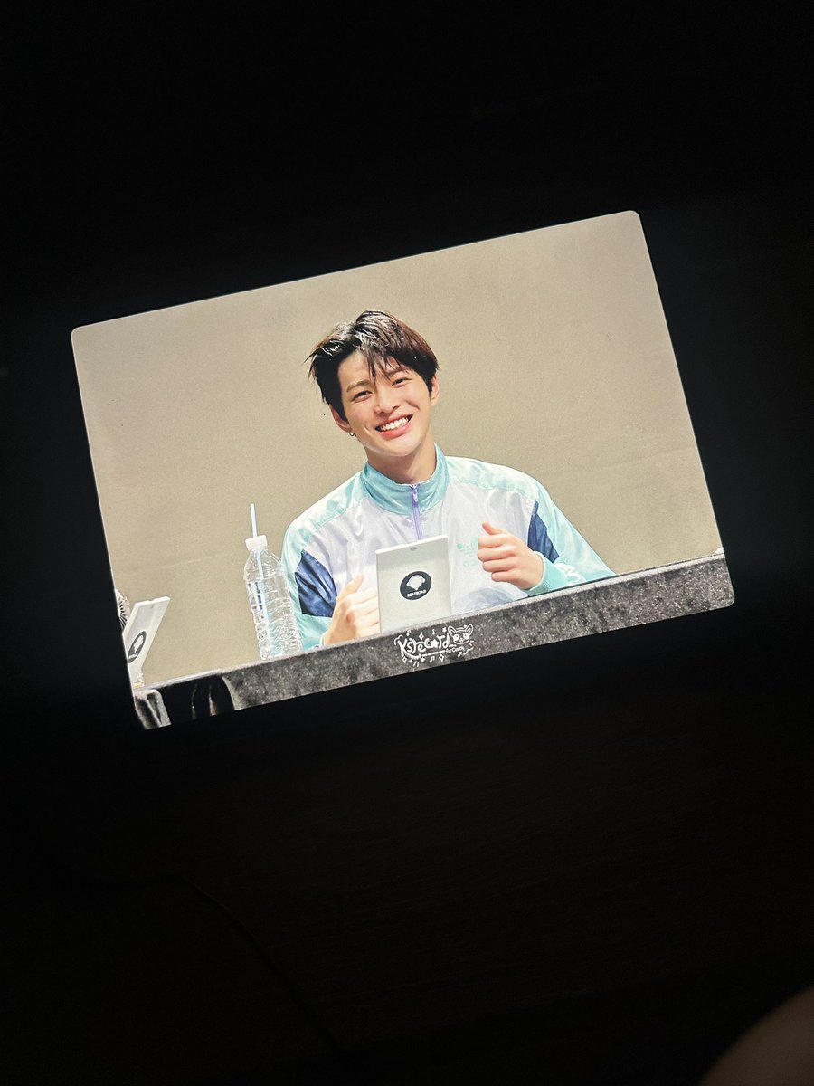 ksrecord__ tweet media