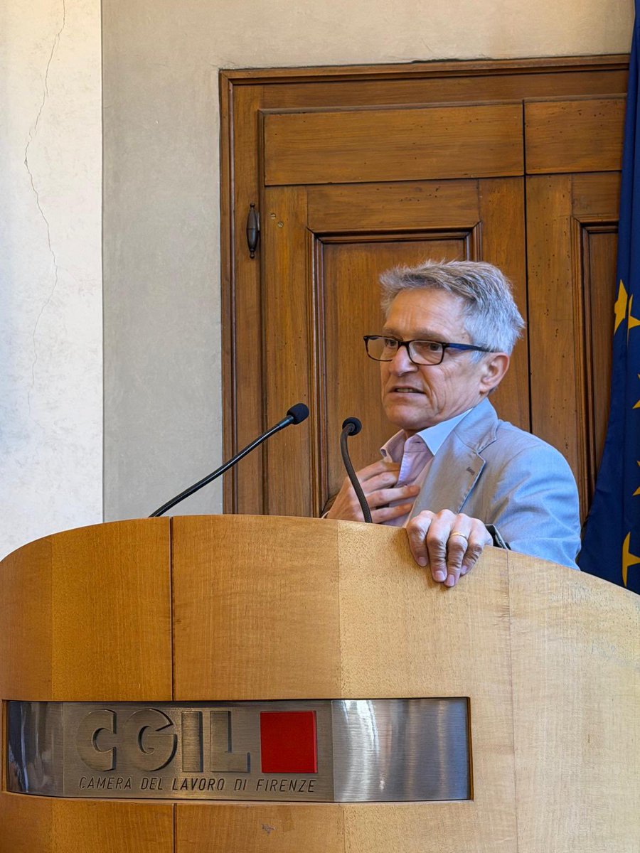 CgilFirenze's tweet photo. Alessandro Picchioni eletto segretario generale Filctem Cgil Firenze

👏🏻 Complimenti Alessandro!

🙏🏻 Un “grazie” al segretario uscente Luca Barbetti per l’attività svolta 

👉 La nota: https://t.co/ydI8vBSufx https://t.co/MC51Z0T16w